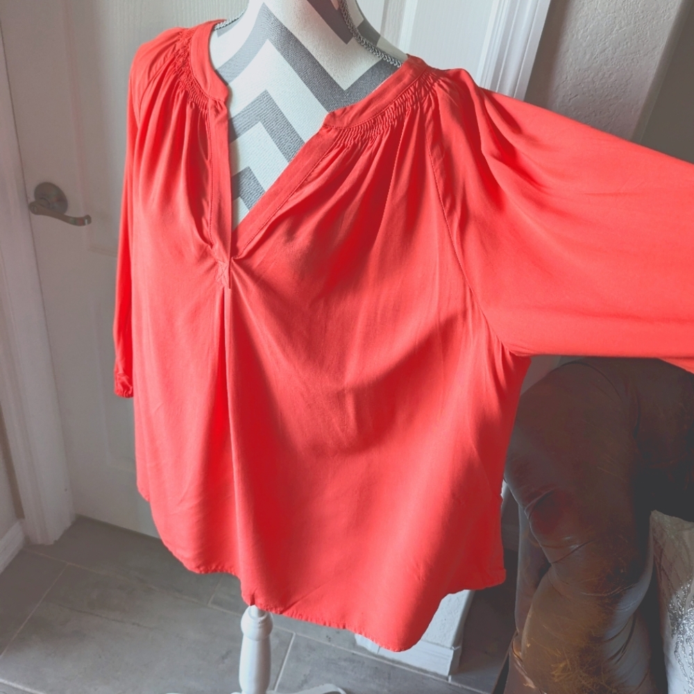 Crown & Ivy Cheerful Coral Peasant Blouse